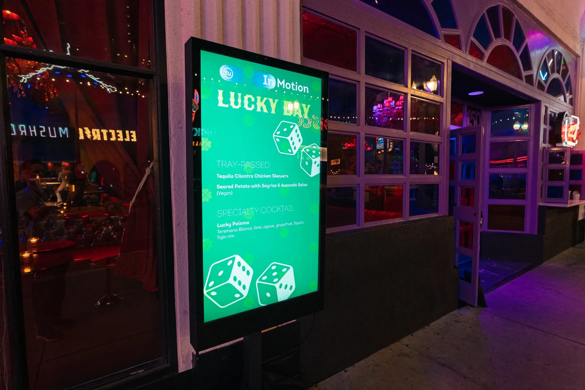 Digital Signage Network